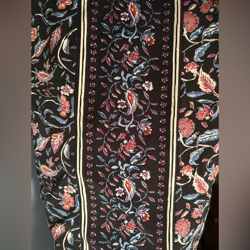 Roz & Ali Black Pants with Pink and Blue Floral Design - Picture 5 of 8